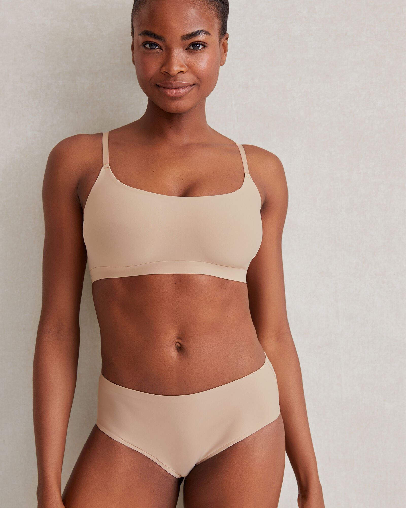 Luna Brief