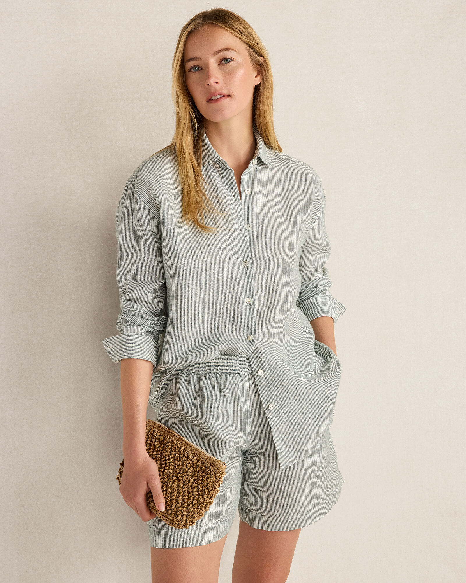 The Daily Shirt in Linen Soft Stripe