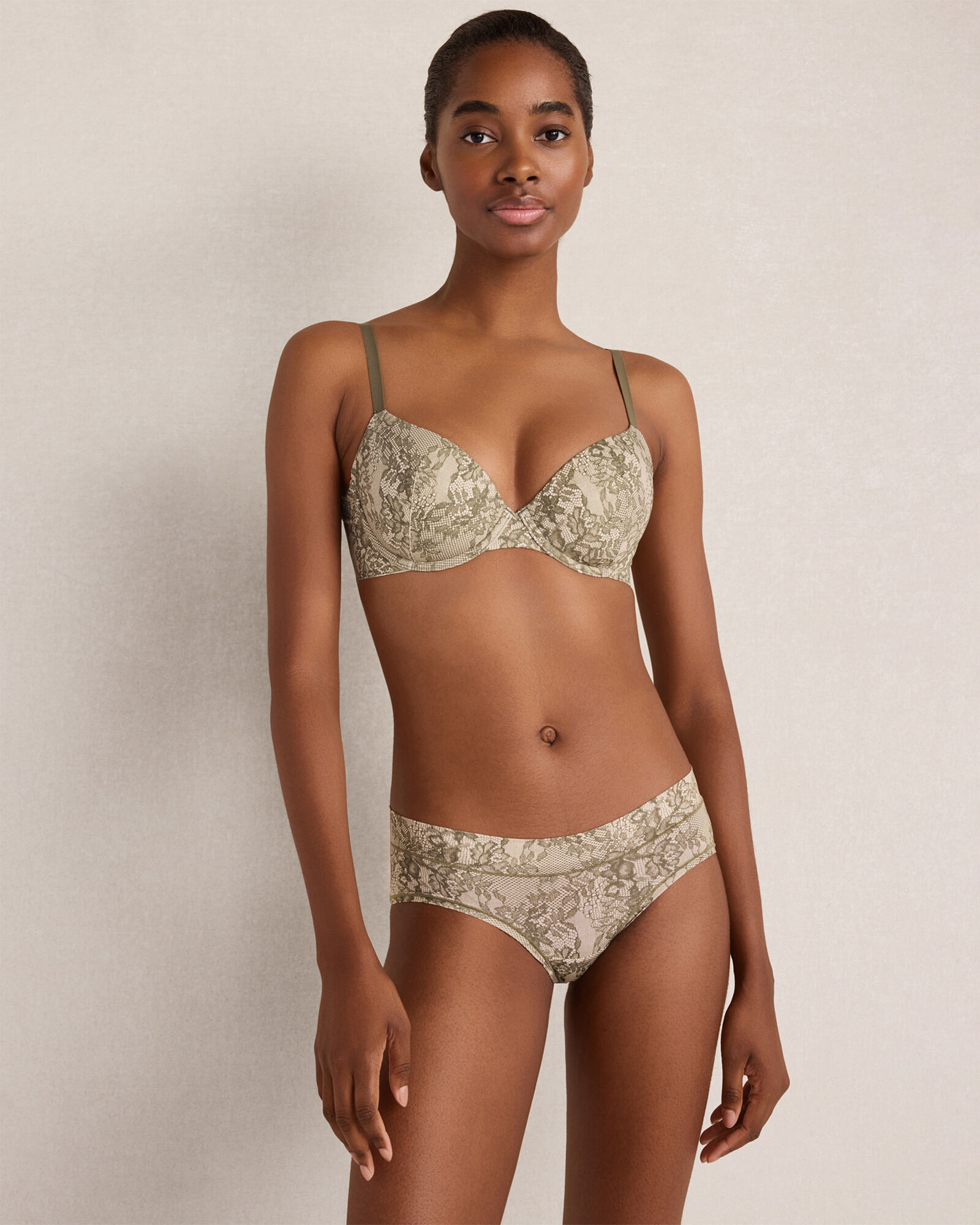 Embrace Printed Lace Lightly-Lined T-Shirt Bra