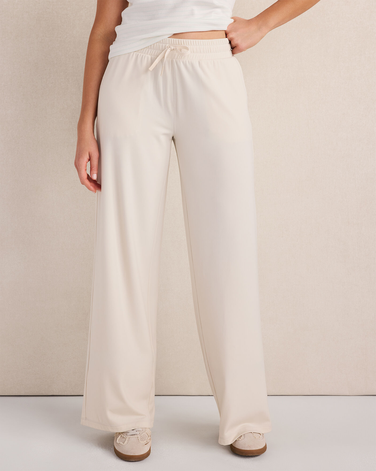 Balance Drawstring Pants